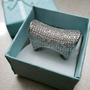 🎉HOST PICK 🎉.925 Sterling Silver Oversized Ring